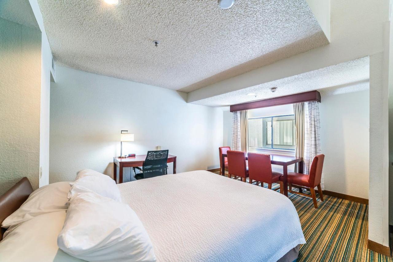 Metro Phoenix Loft Sleeps 6 Bagian luar foto